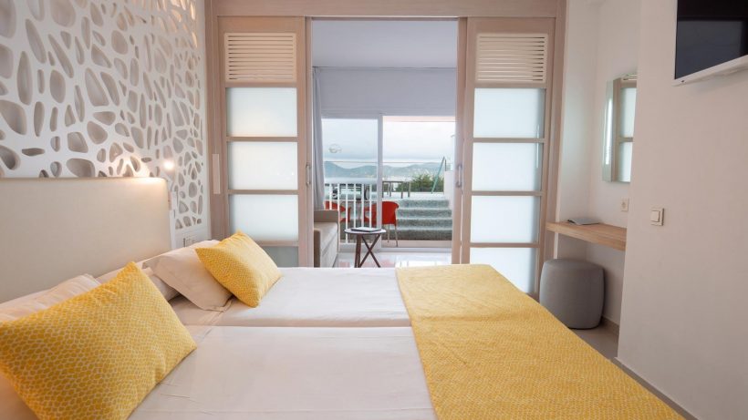 Kamer Sirenis Seaview Country Club – Ibiza