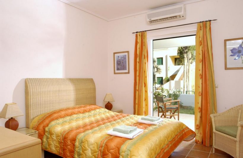 Slaapkamer La Riviera Barbati – Corfu Slaapkamer La Riviera Barbati – Corfu